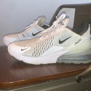 Nike Air Max 270